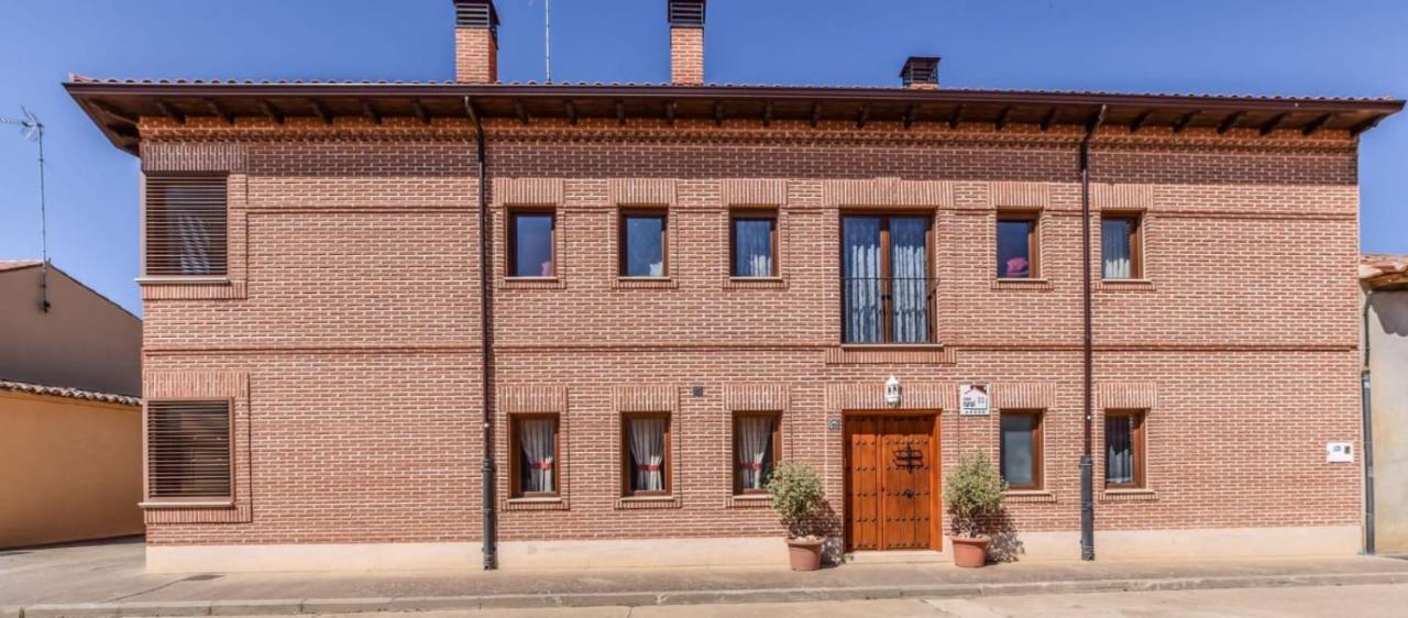 Гостевой дом Casa Del Trotamundos Villamayor de Campos Экстерьер фото
